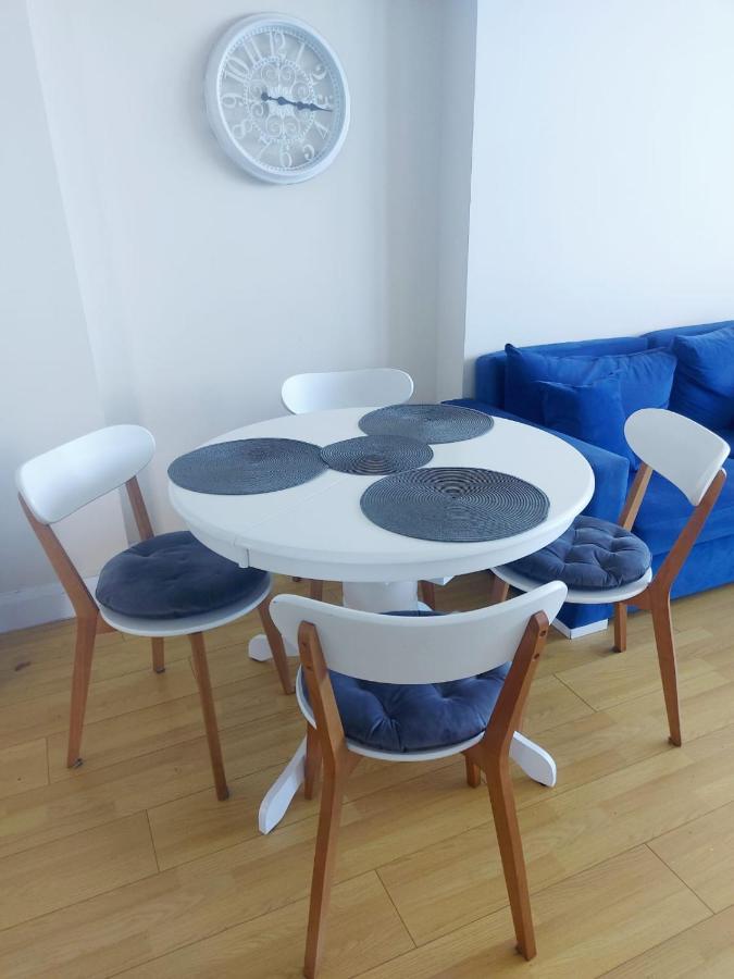 Orbi City Luxury Suite Batoemi Buitenkant foto